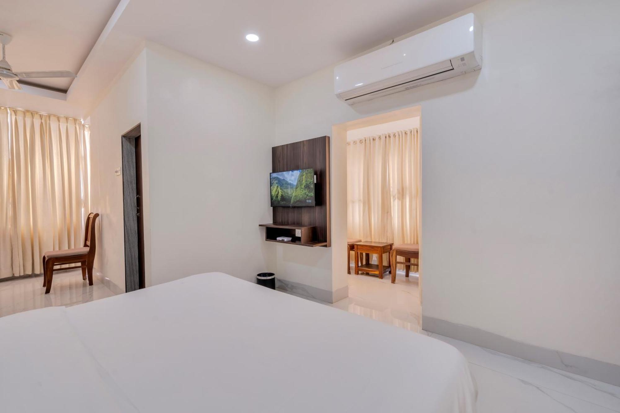 Myspace Hotel Shree Vaibhav Nagpur Eksteriør bilde