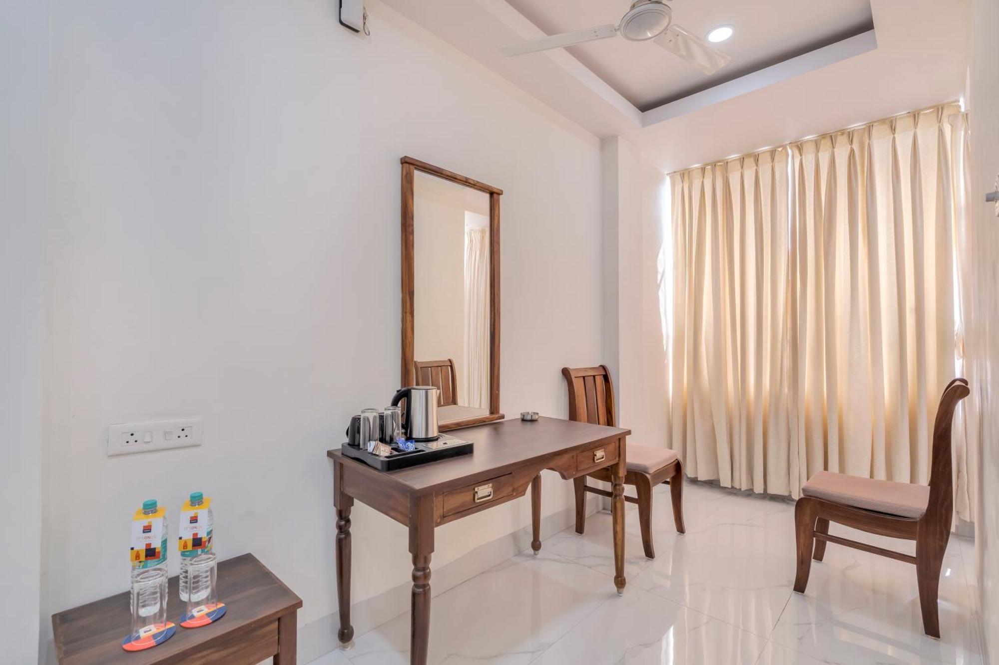 Myspace Hotel Shree Vaibhav Nagpur Eksteriør bilde