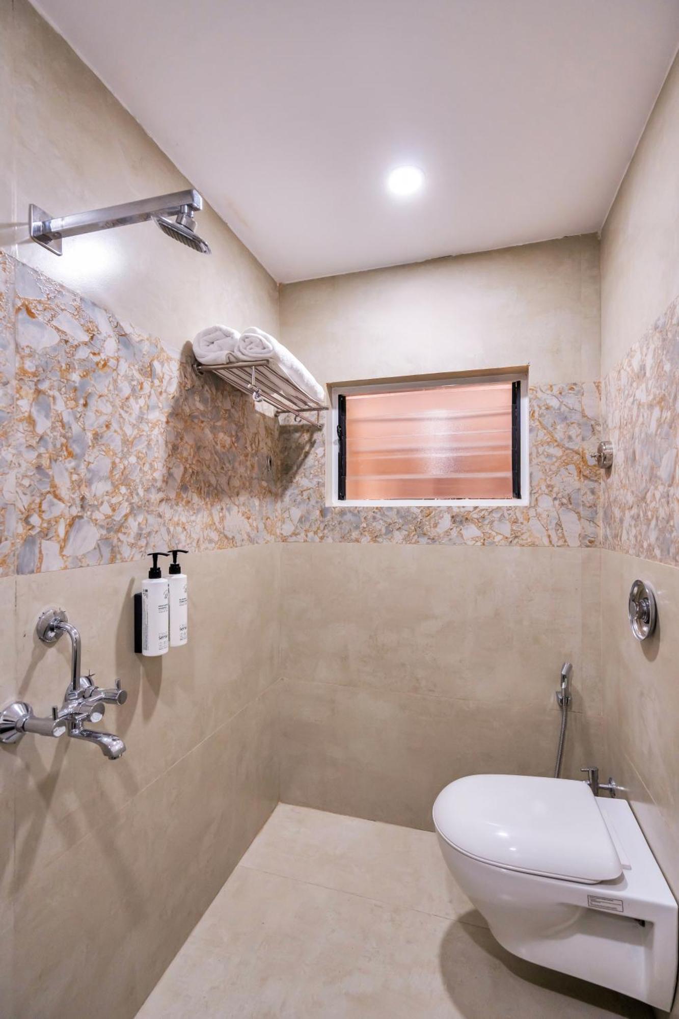 Myspace Hotel Shree Vaibhav Nagpur Eksteriør bilde